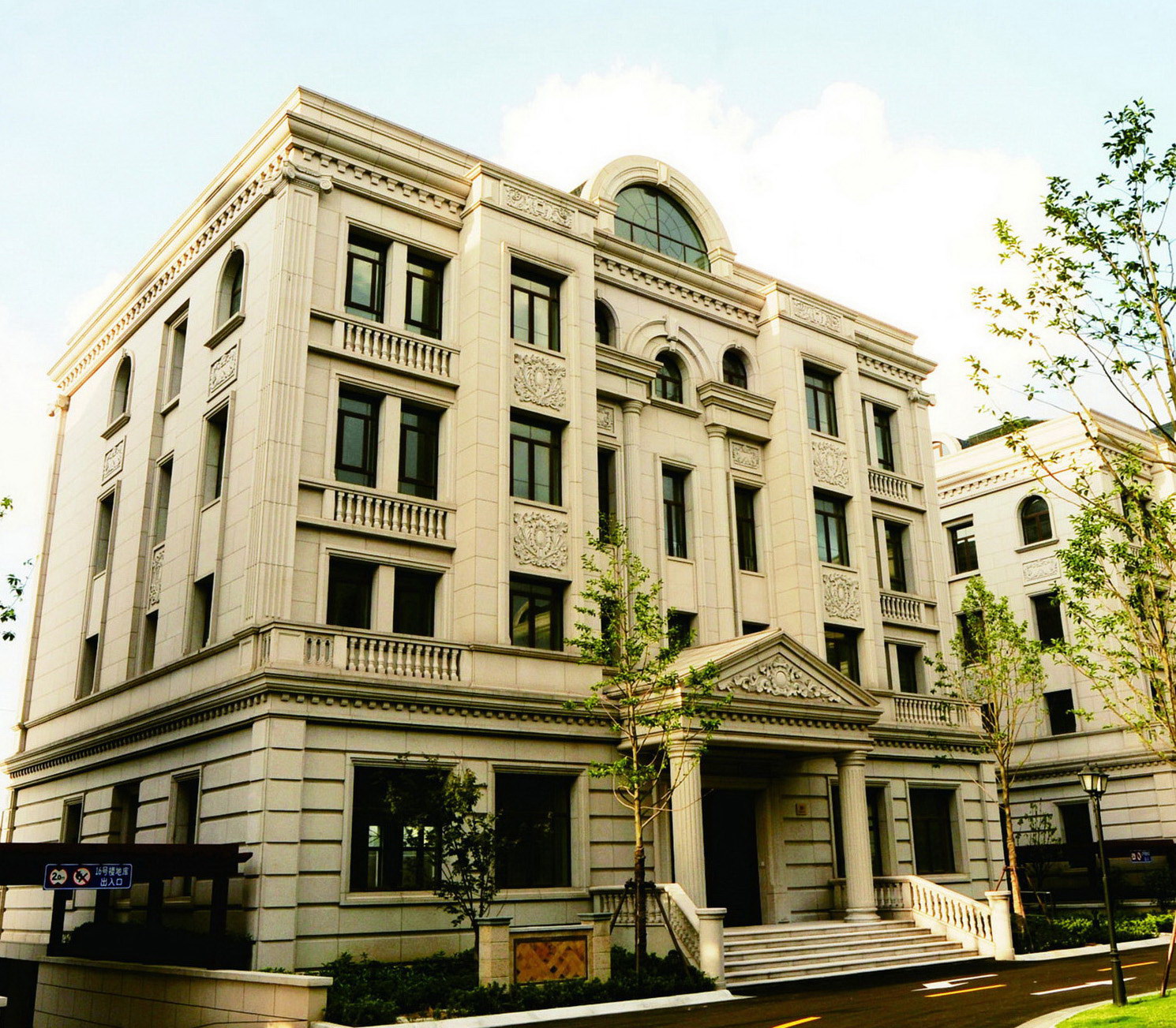 别墅幕牆效果圖1